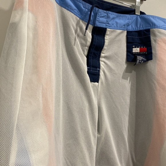 Retro Vibes Tommy Hilfiger Board Shorts / Swim Trunks |Size XXL - Picture 10 of 10